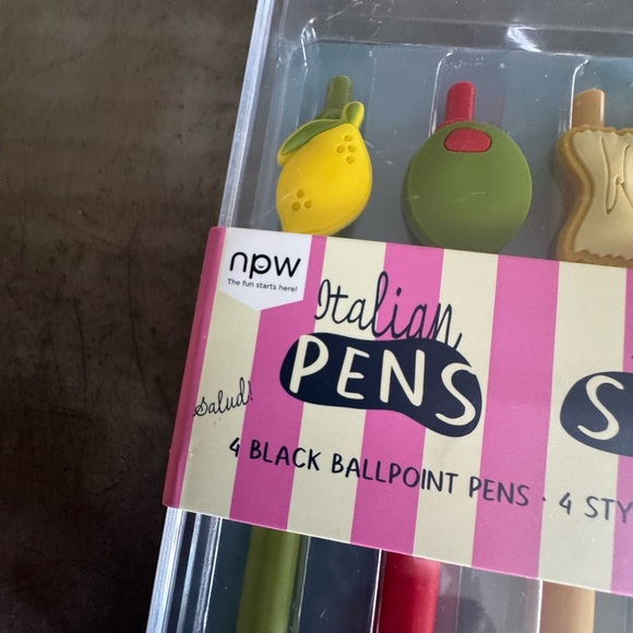 White Al Dente adjustable Cap w/ Embroidered Pasta Design & 4 black ink pen set🍝 - Picture 14 of 14